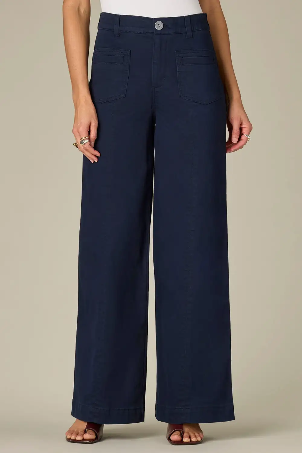  V-yoke Spade Pocket Petite Wide Leg Pants
