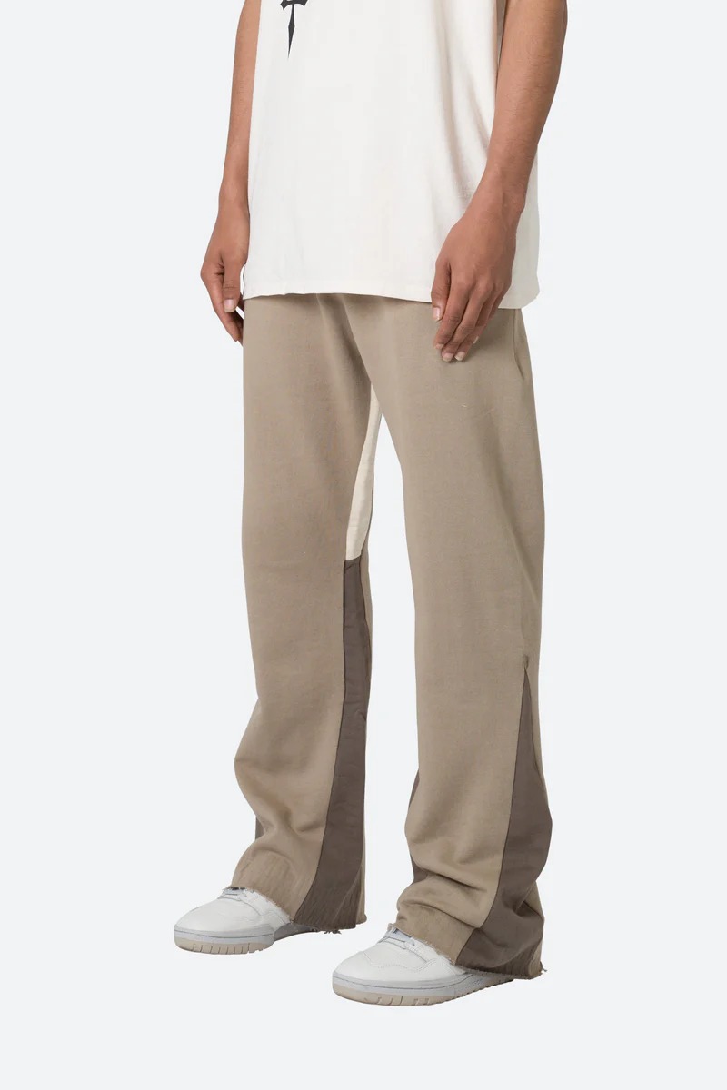 CONTRAST BOOTCUT SWEATPANTS