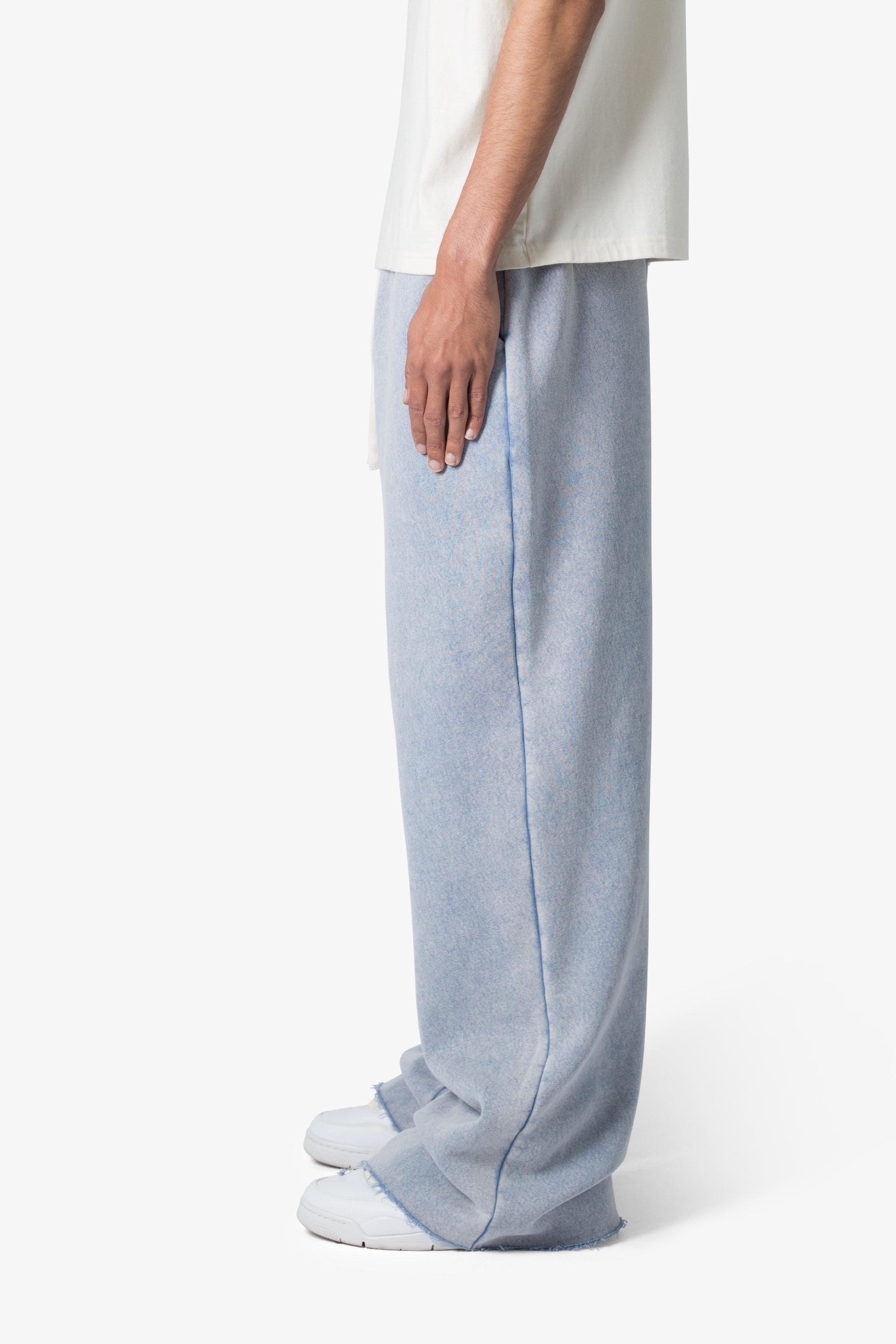 Washed Ultra Baggy Sweatpants - Washed Light Blue