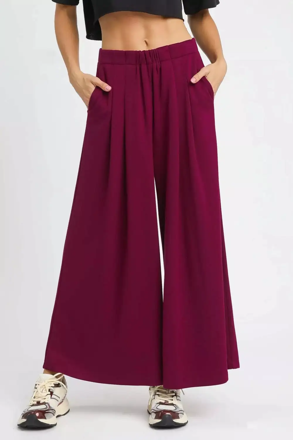 Relaxed Wide Leg Pants With Pocket