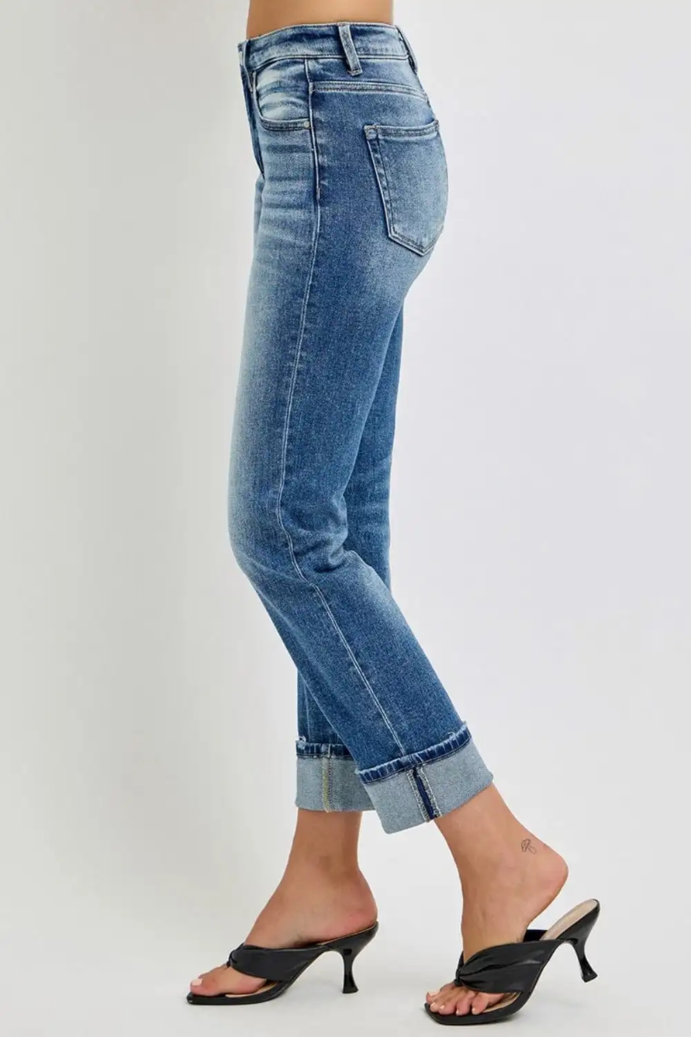 ??GYPSY-RISEN-High Rise Crop Straight Roll Up Jeans