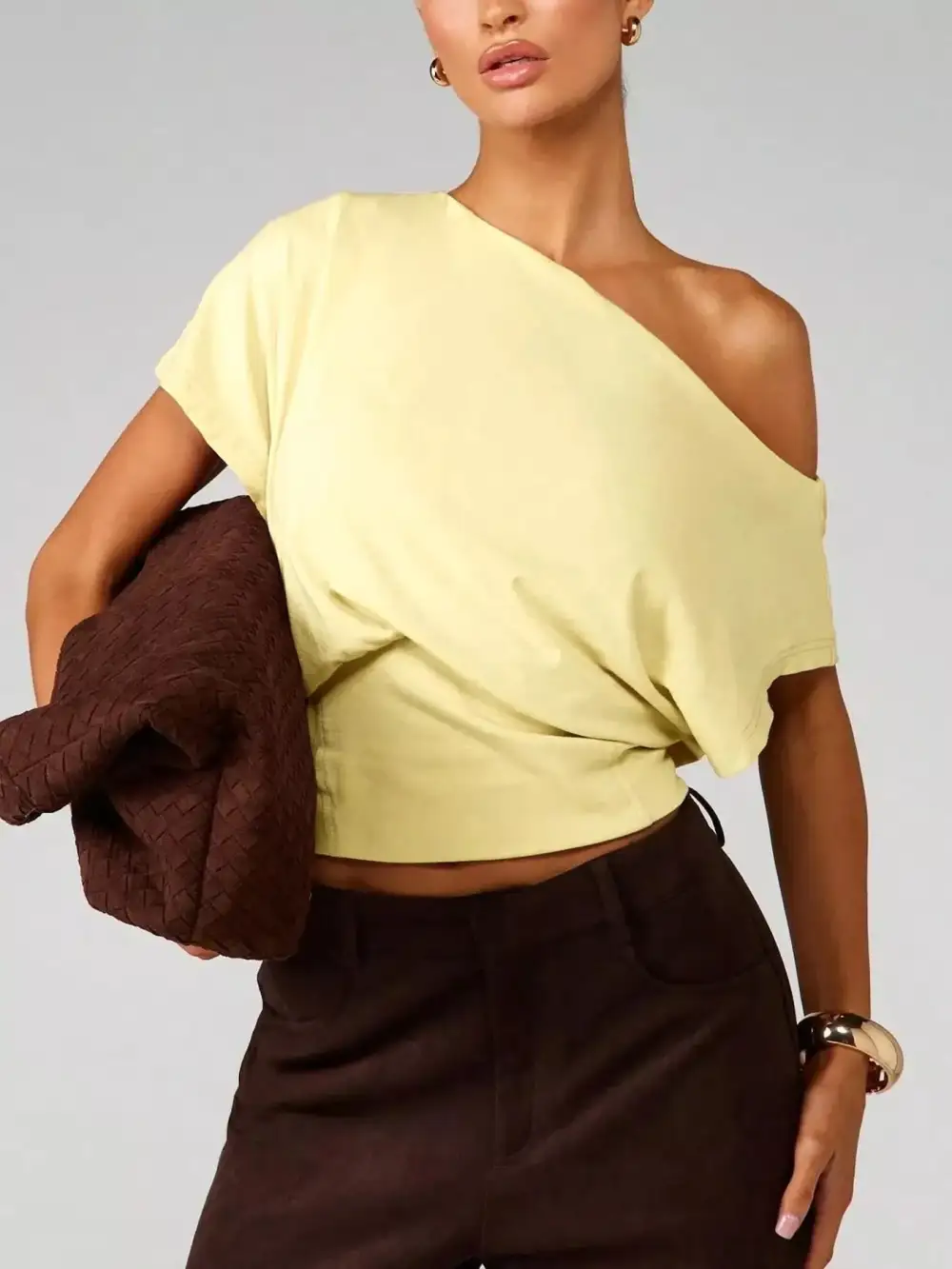 One-Shoulder Crop T-Shirt