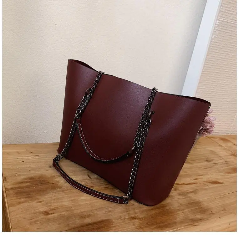 Structured Roomy Chain Strap Tote Bag