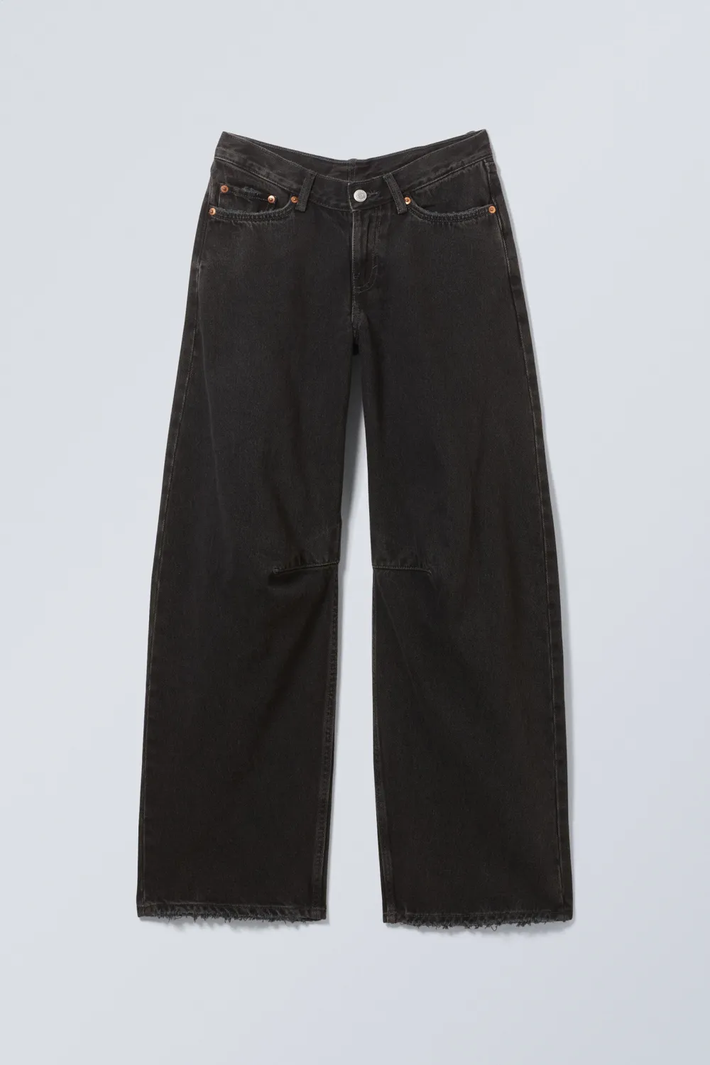 Pocketed Barrel Leg Jeans