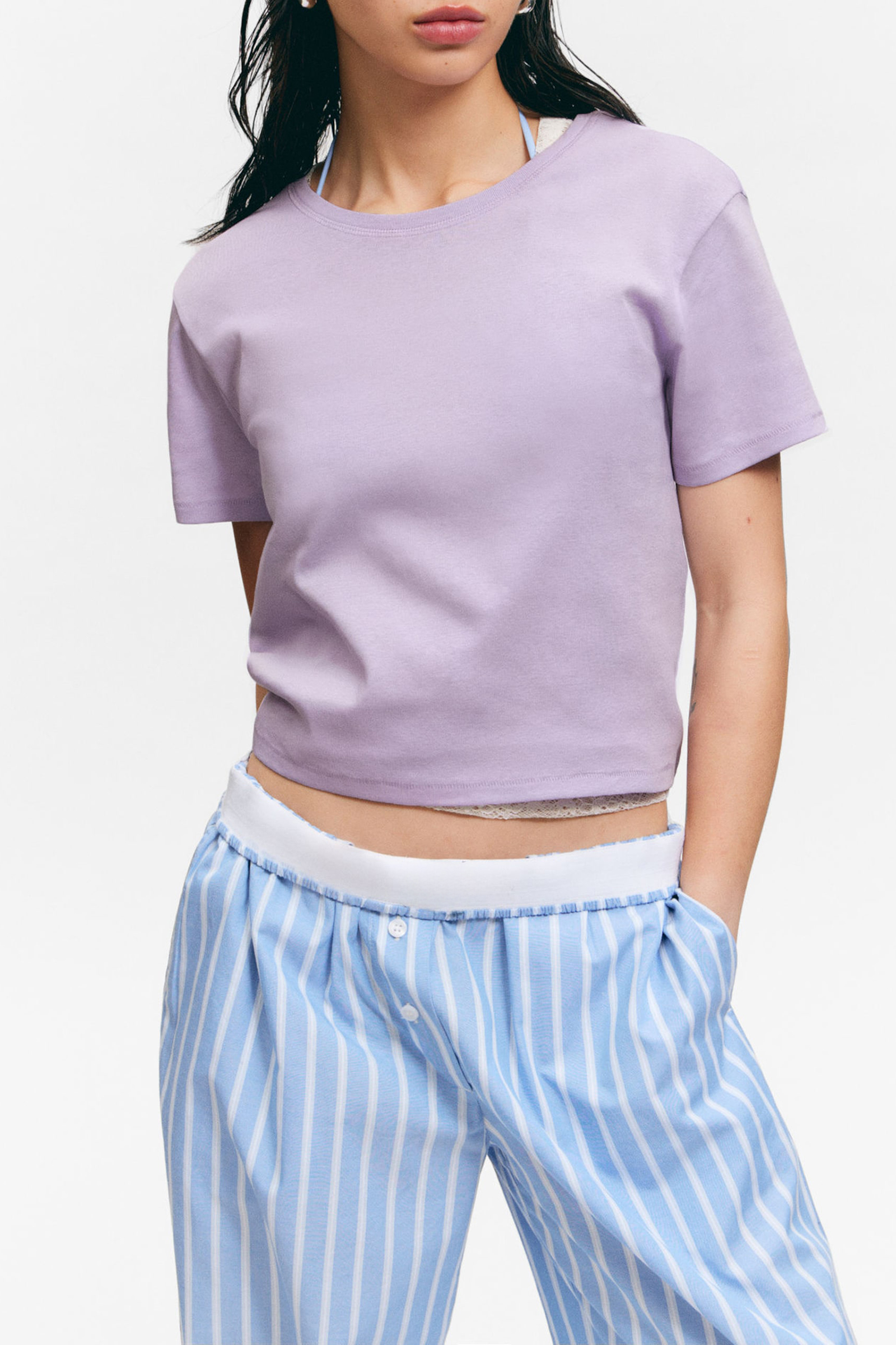 Round Neck Cropped T-Shirt