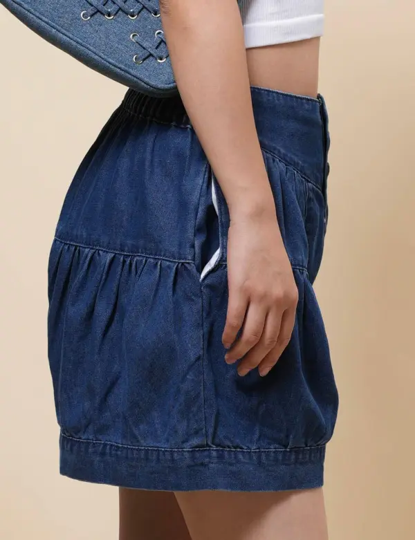 Pumpkin Shape Elastic Waist Denim Shorts