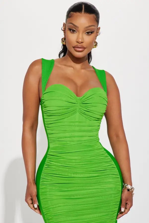 Melanie Ruched Midi Dress - Green