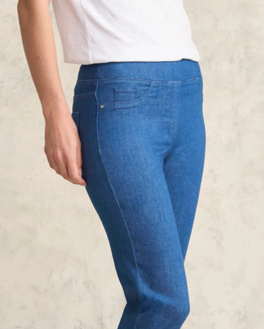 Cropped Jeans For Trendy Casual Style