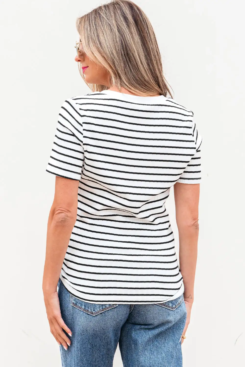 Textured Short Sleeve Buttoned Tee
