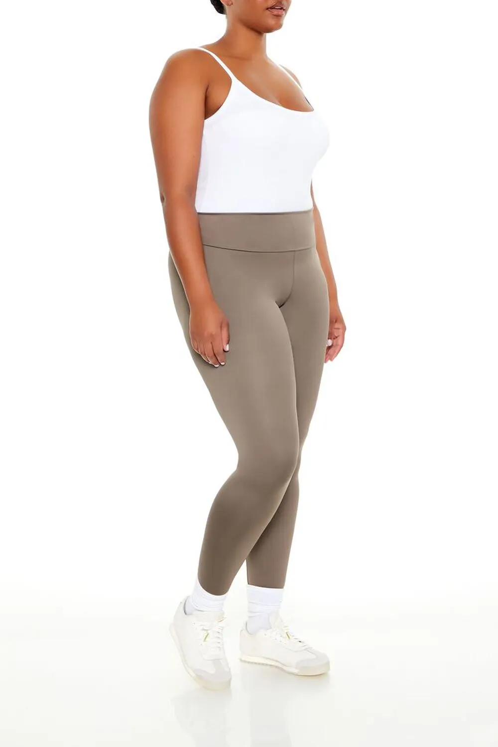 Plus Size Contour Sculpt Mid-Rise Leggings