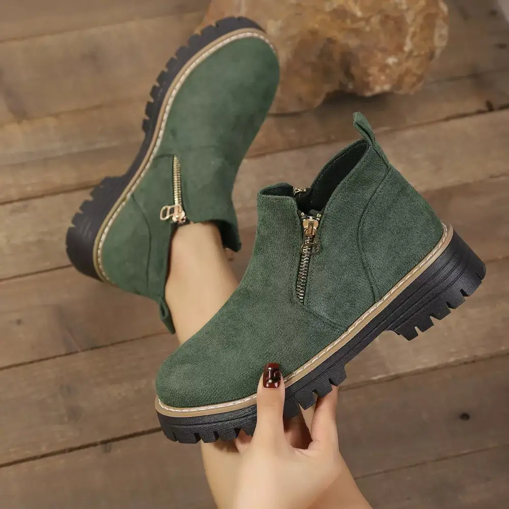 Classic Round Toe Platform Boots