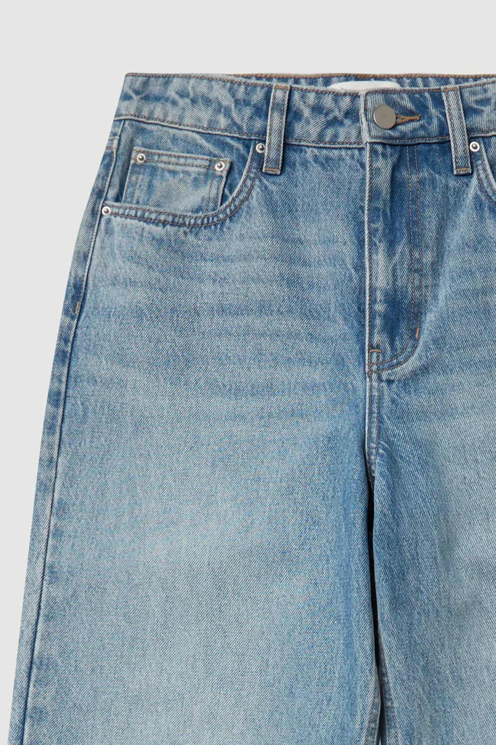 Mid Waist Jeans