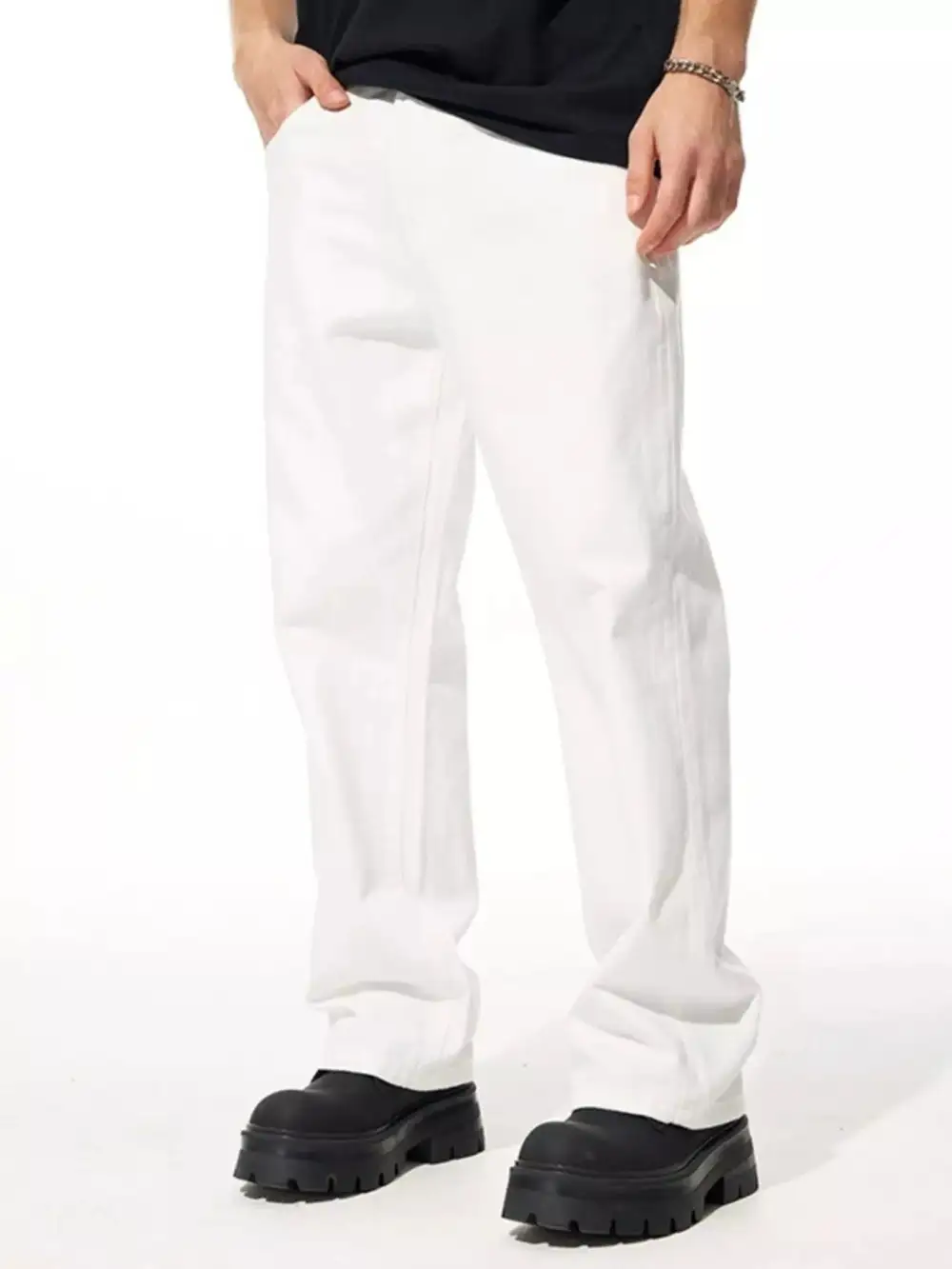 Relaxed Loose Fit Jeans