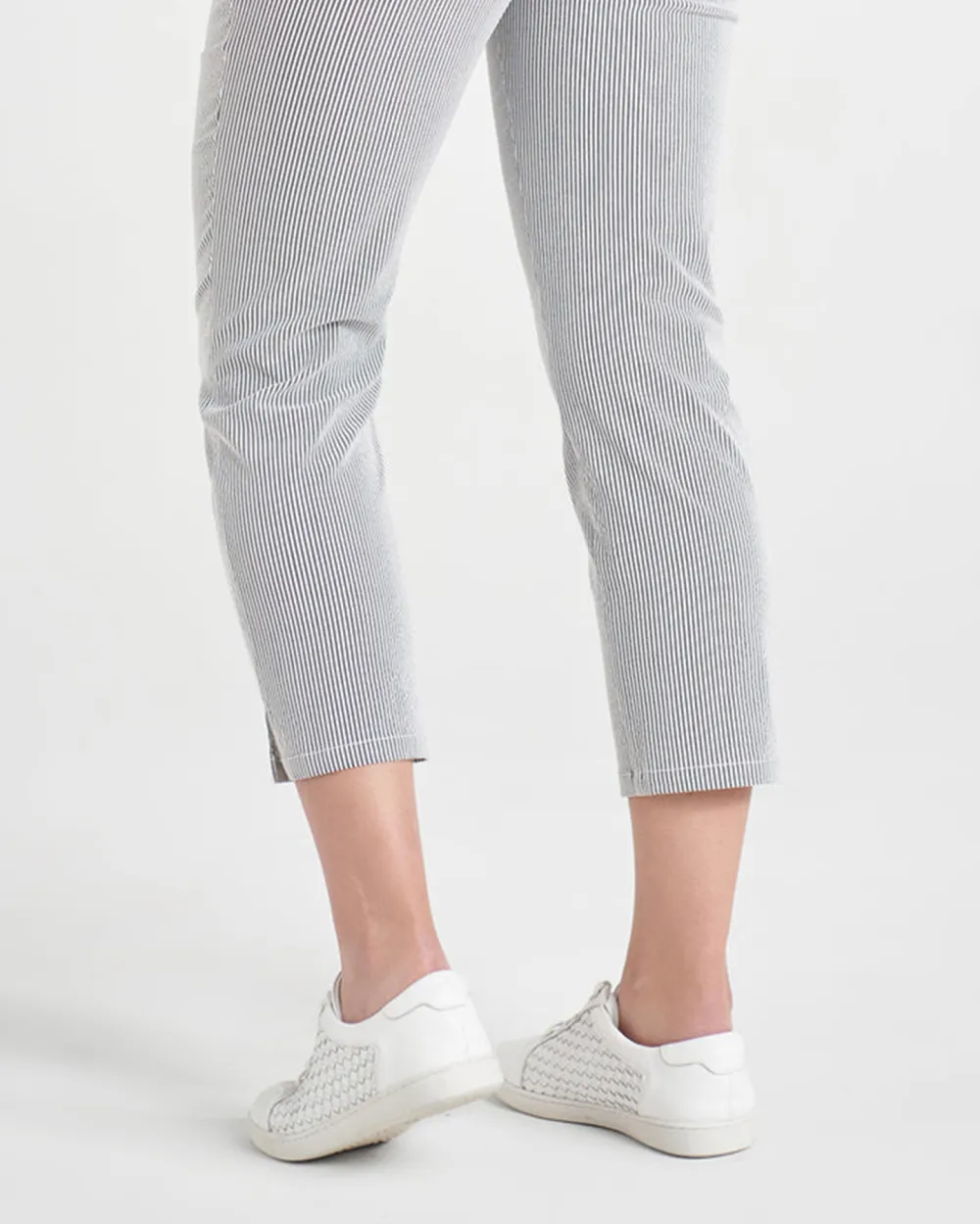 Gray Striped Cropped Pants For Fresh Casual Style