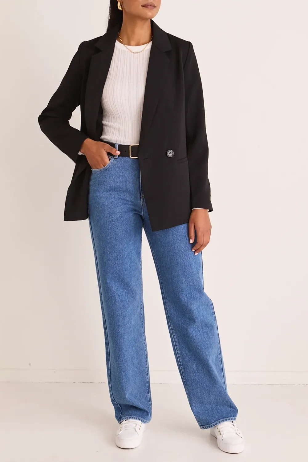 Black Structured Long - Sleeve Blazer