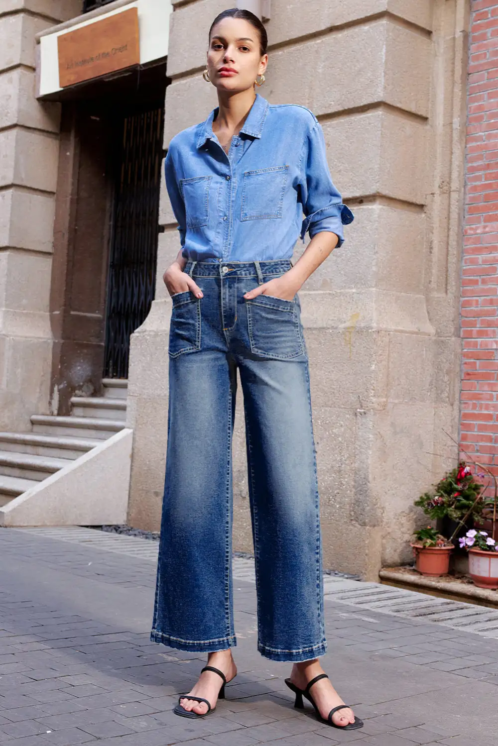 Patch Pocket Bluing Mimimalist Shift Jeans
