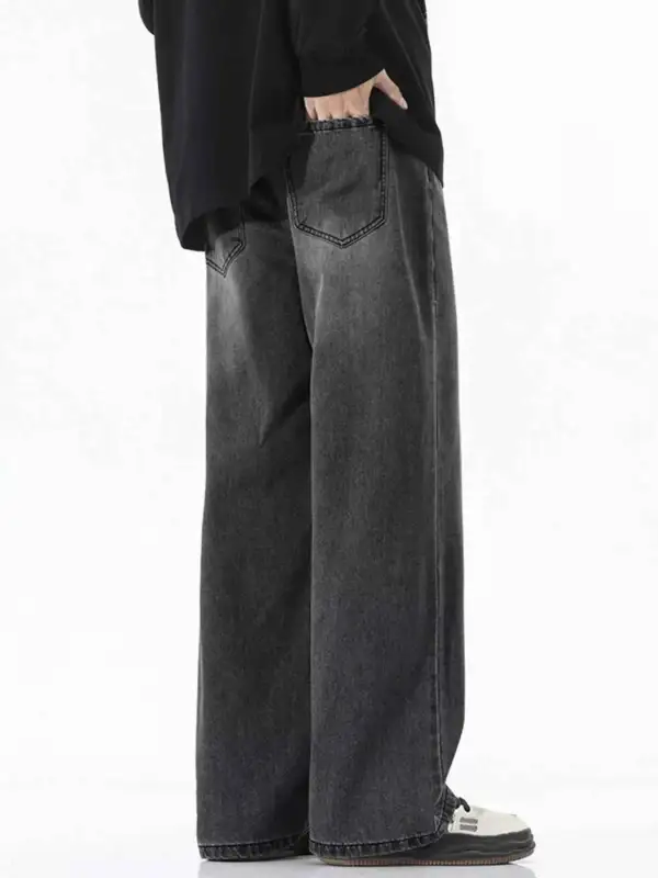 Wide-Leg Relaxed Fit Jeans