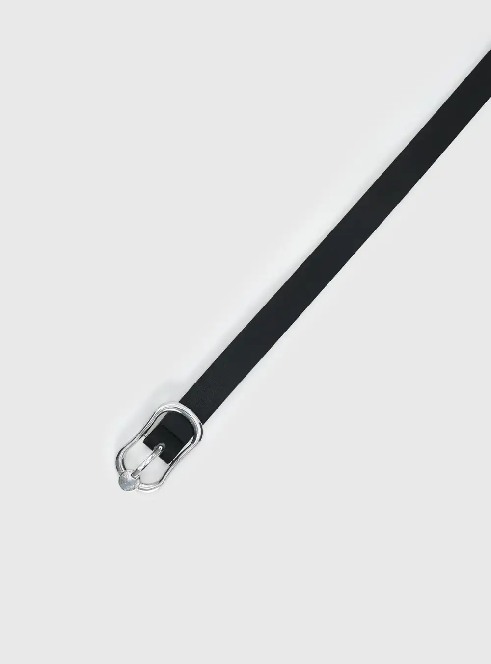 Minimal Detail Buckle Faux Leather Belt