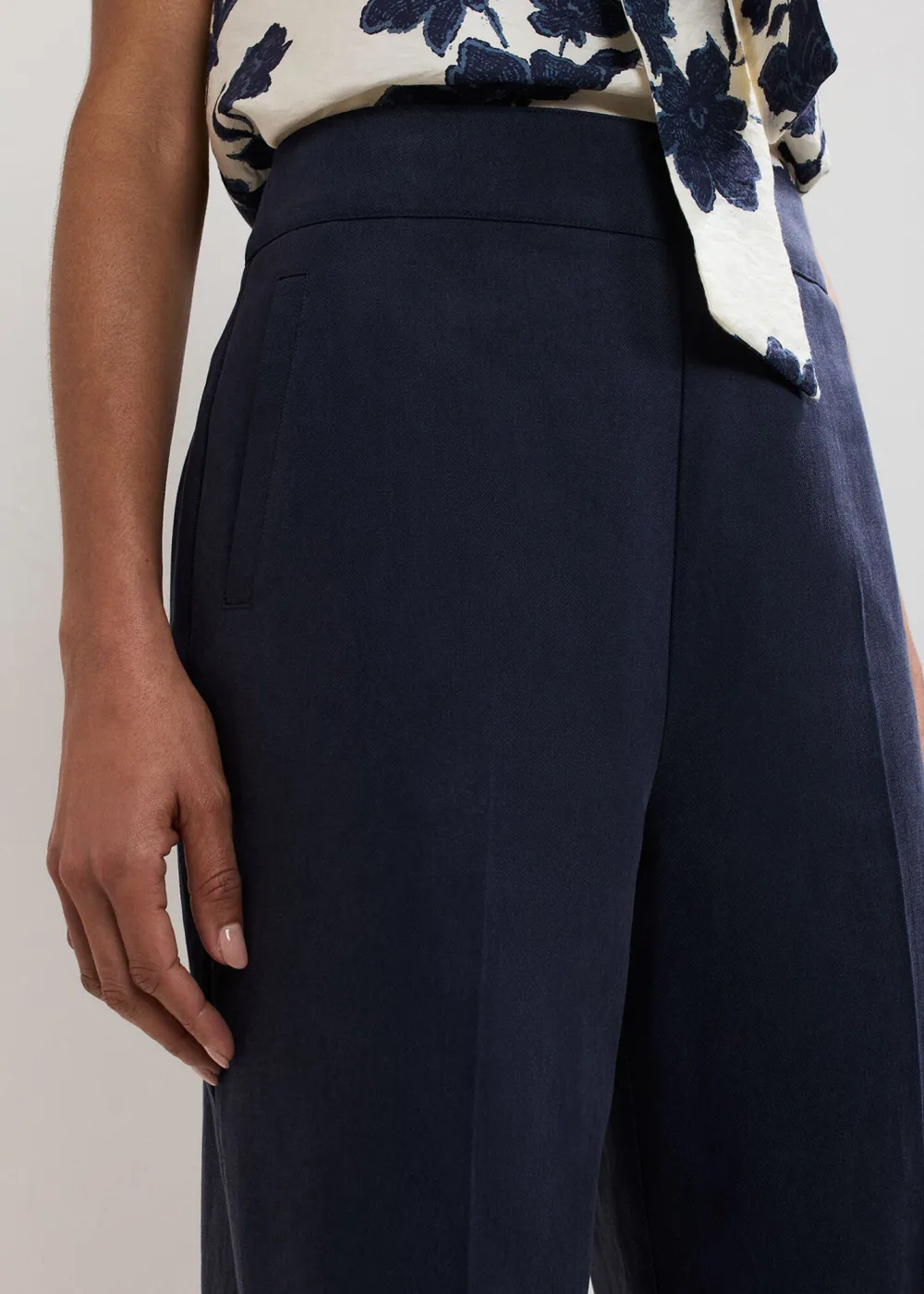 Breathable And Cool-Wearing Women's Suit Pants
