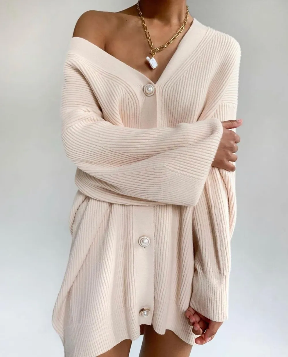 Women’s Long Sleeve V-Neck Sweater Cardigan with Pearl Buttons in 7 Colors S-L