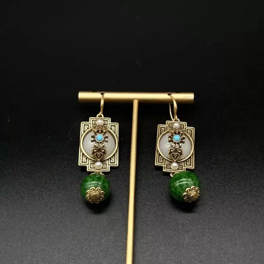 Delicate Vintage Earrings