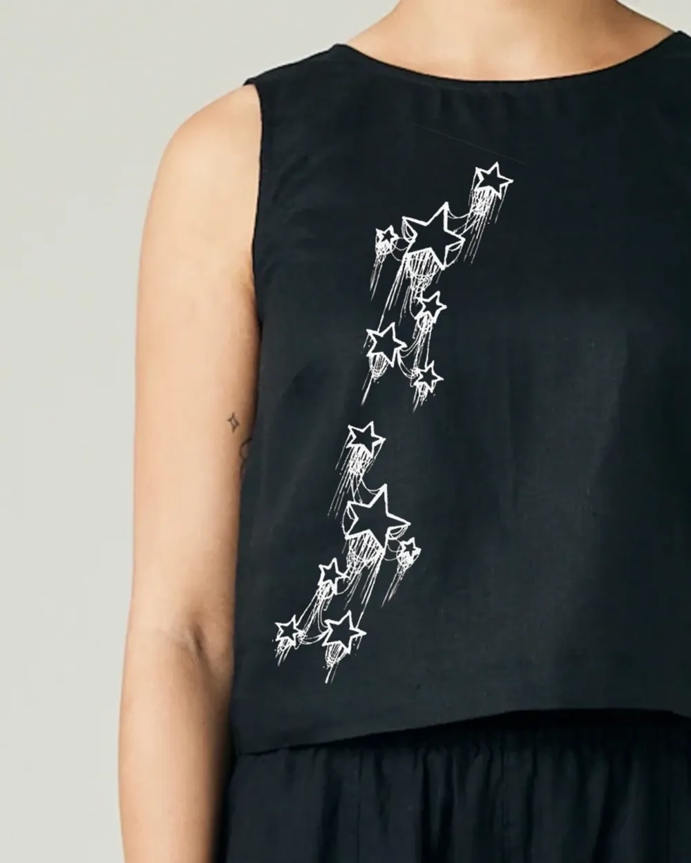 BLACK LINEN TOP