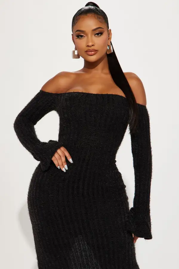 Mile High Sweater Maxi Dress - Black