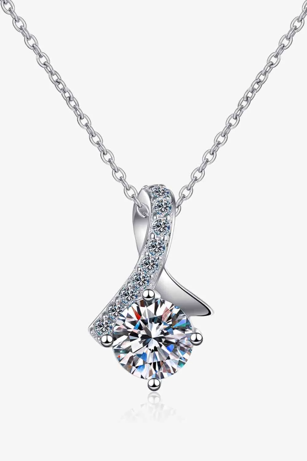 Unique And Chic Moissanite Pendant Necklace