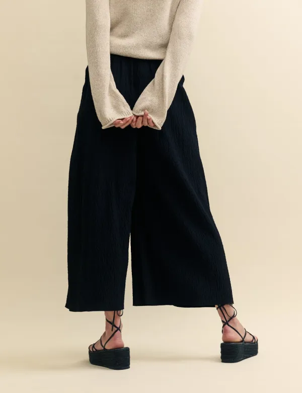 Black Wide Leg Cropped Zeena Trousers