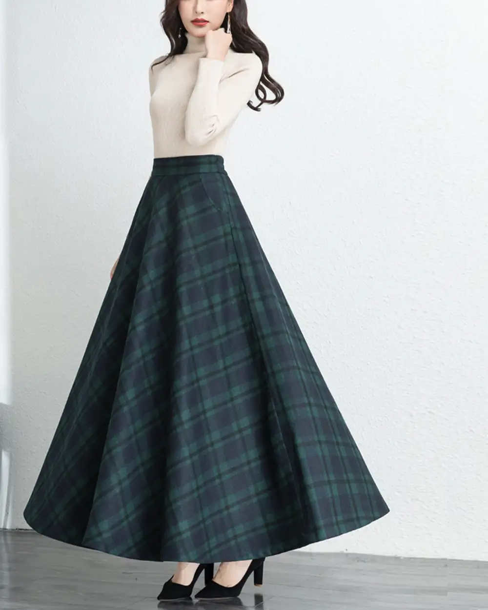 Everyday Plaid Wool Maxi Skirt
