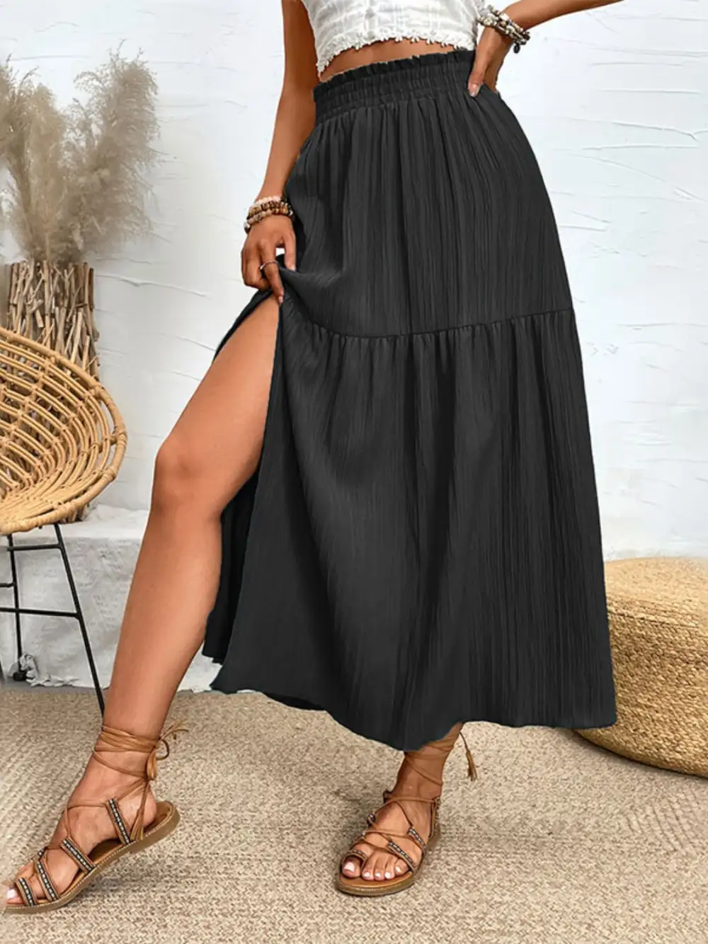Frill Slit So Ronge Skirt