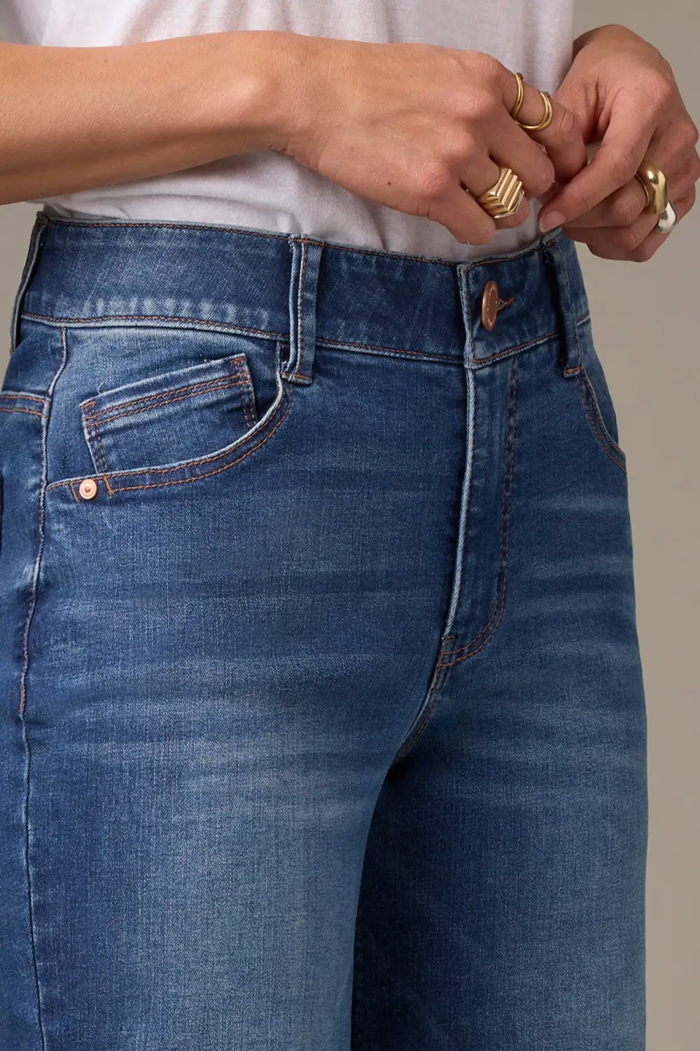 Petite High Rise Wide Leg Jeans