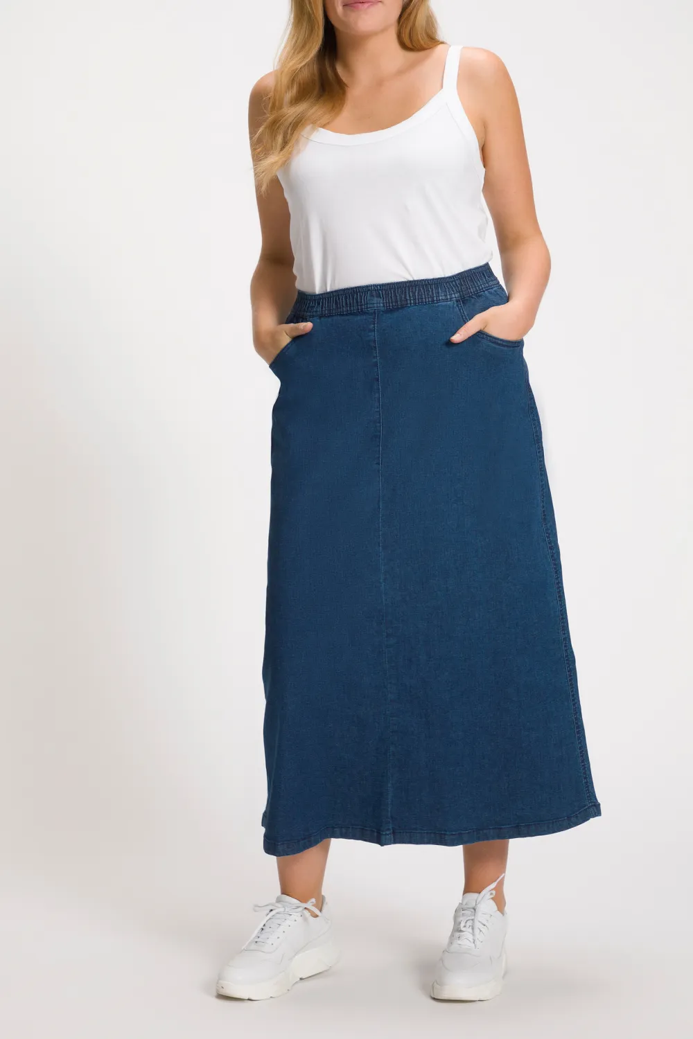 Slim Fit A-Line Denim Skirt