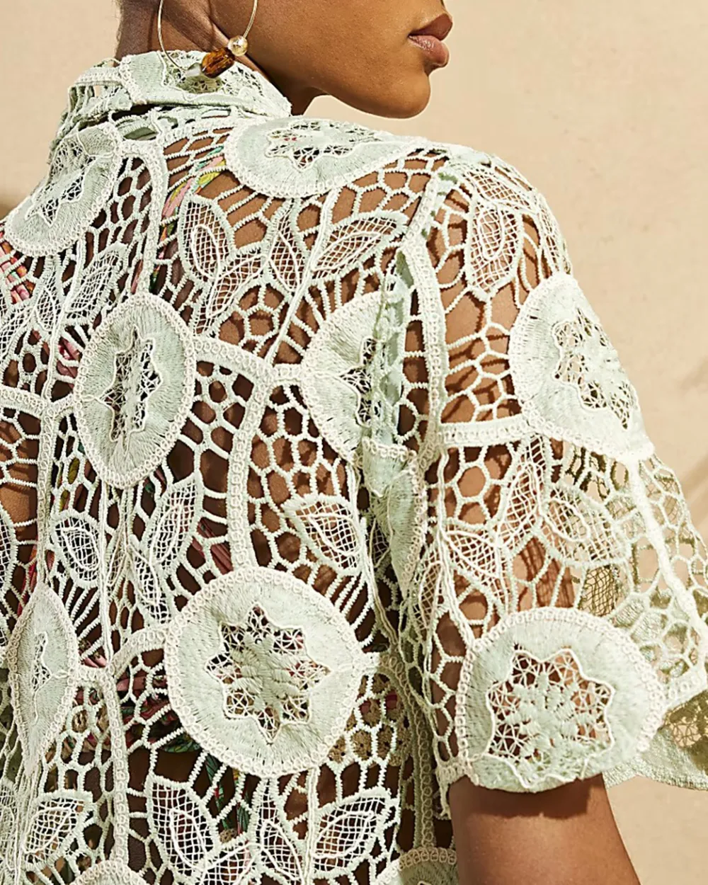 Fashionable And Stylish Floral Hollowed-Out Ladies Shirts