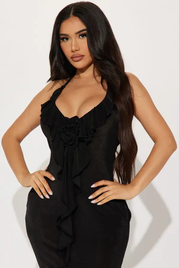Cabo Slinky Maxi Dress - Black