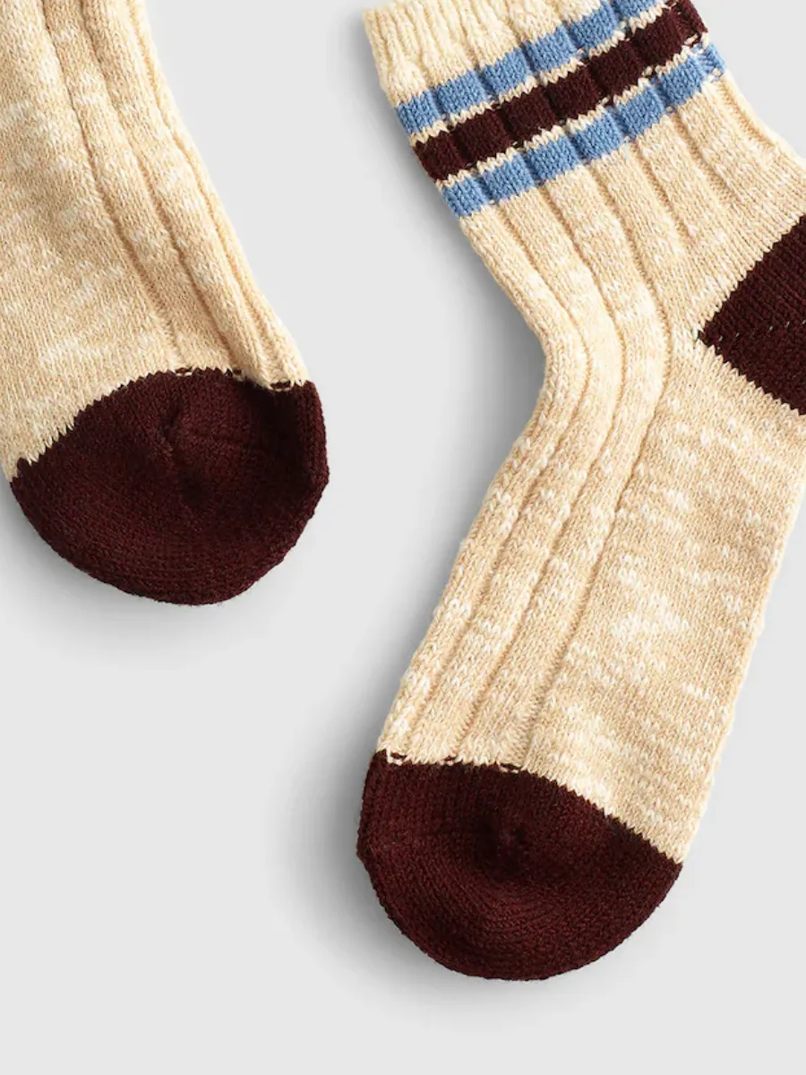 Contrast Color Socks