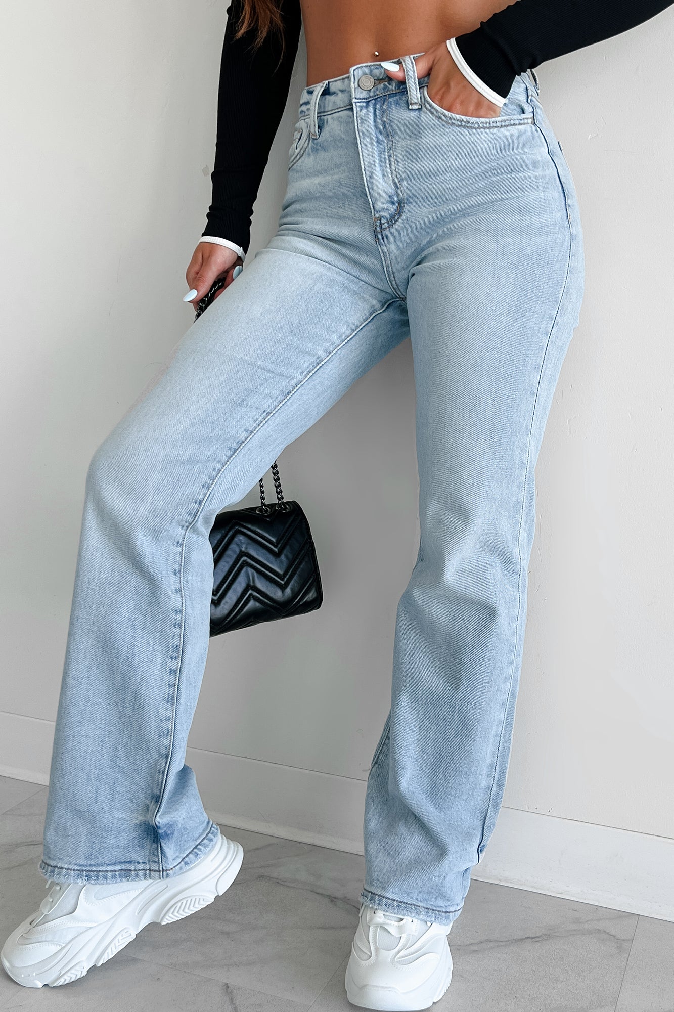 Essex High Rise 90's Flare Vervet Jeans