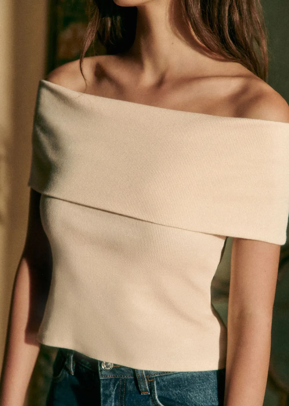 Solid Off-The-Shoulder Organic Cotton Cropped Top