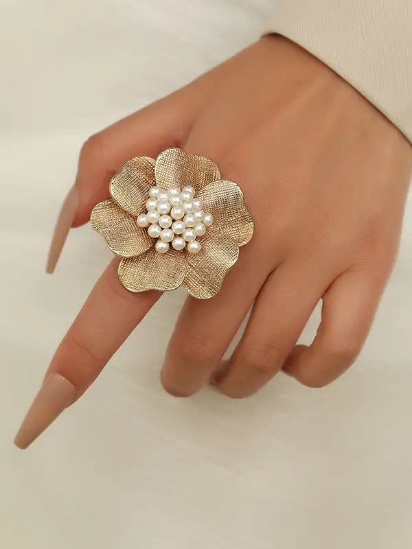 Adjustable Block Floral Rhinestone Sequin Detail Ring