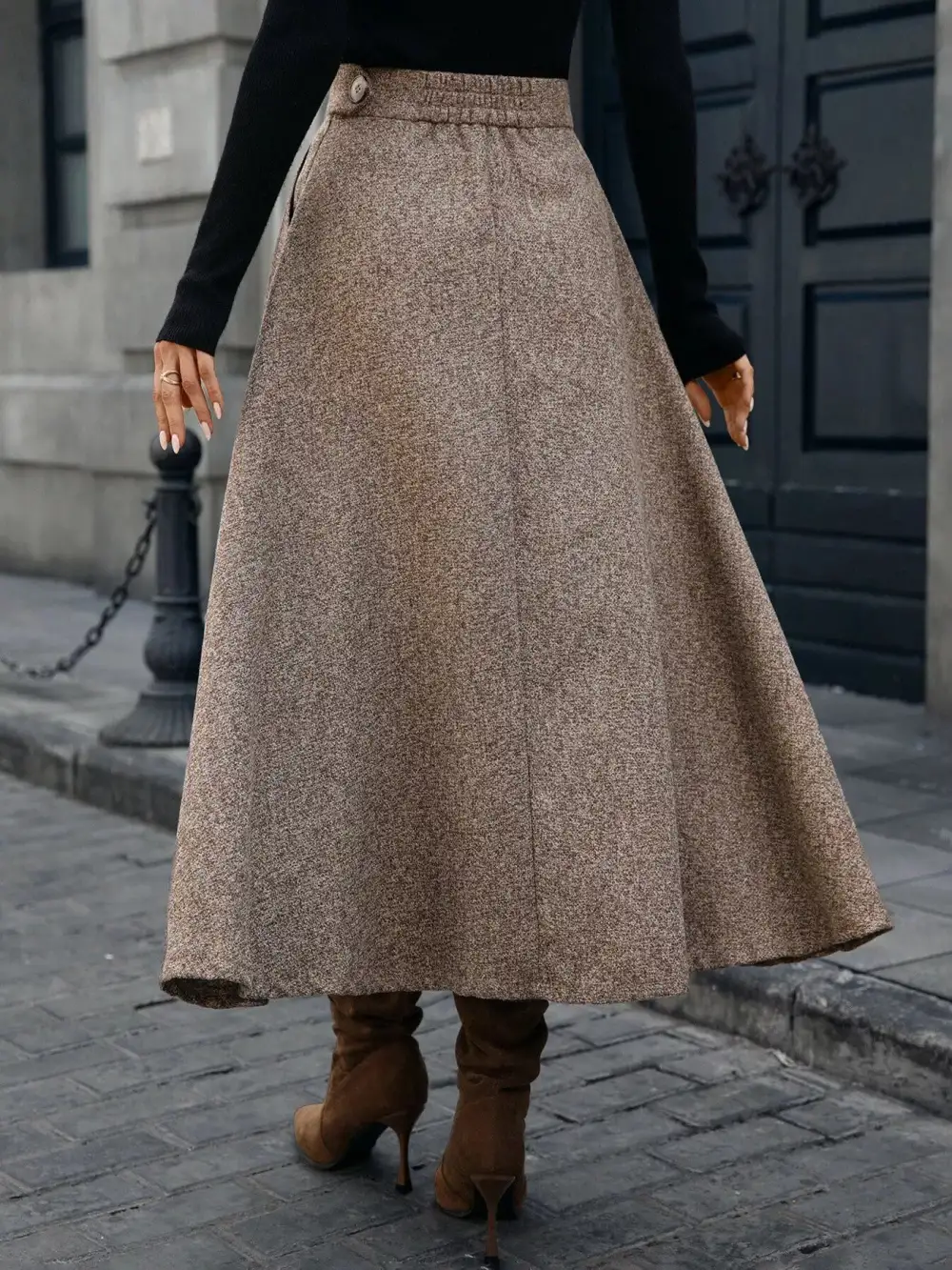Line Line Midi Skirt