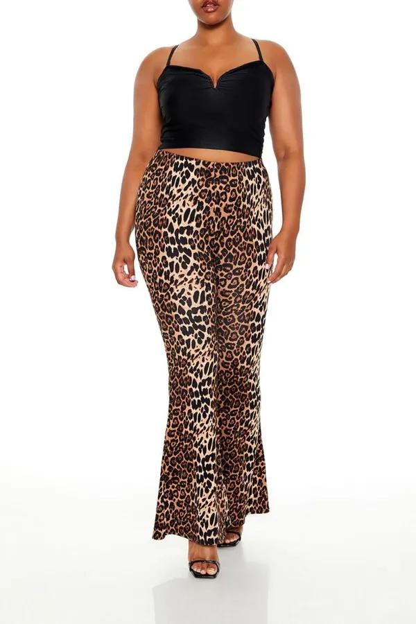 Plus Size Leopard Print Flare Pants