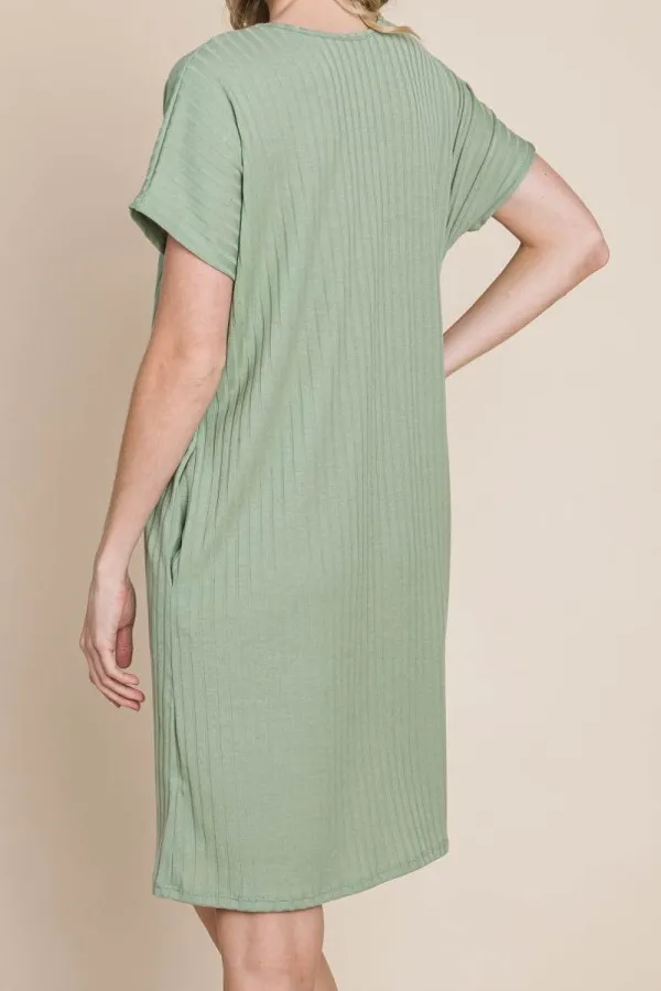Ribbed Round Neck Short Sleeve Casual Dress