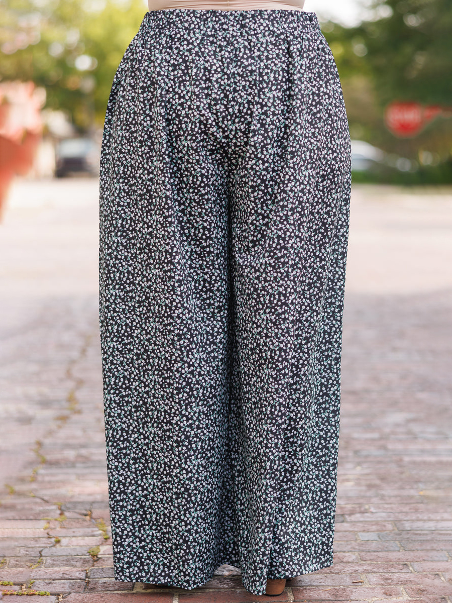 Floral pattern loose wide leg pants