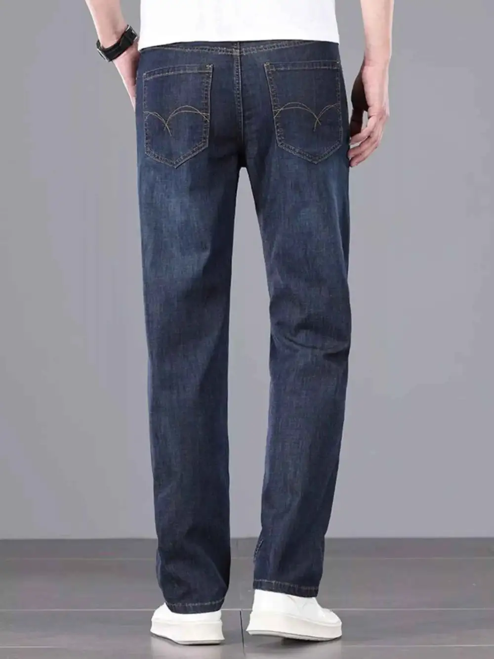 Everyday Straight Fit Wash Jeans