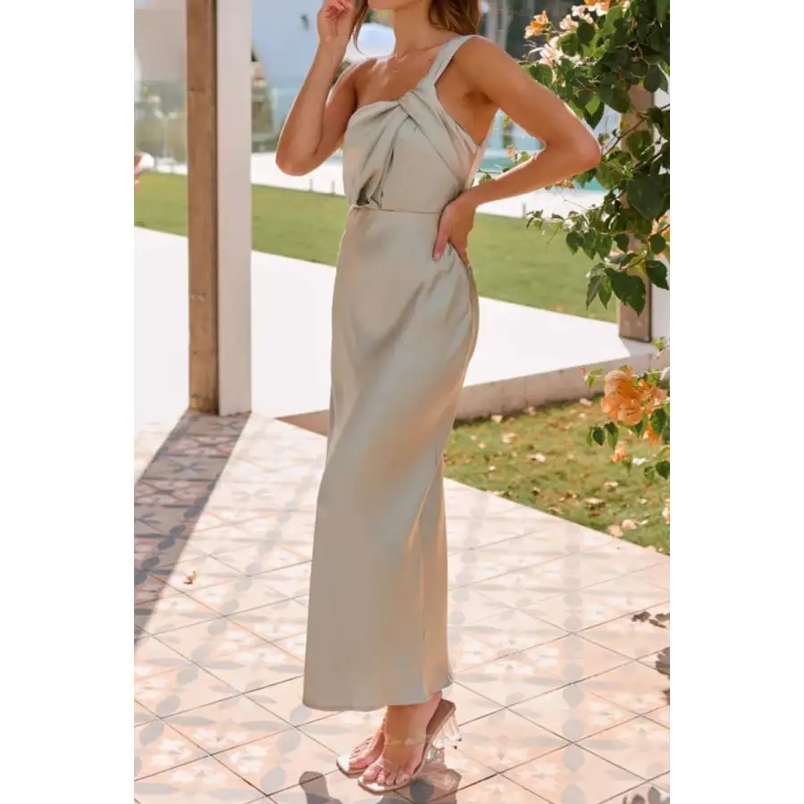 Knotted Single Shoulder Maxi Dress