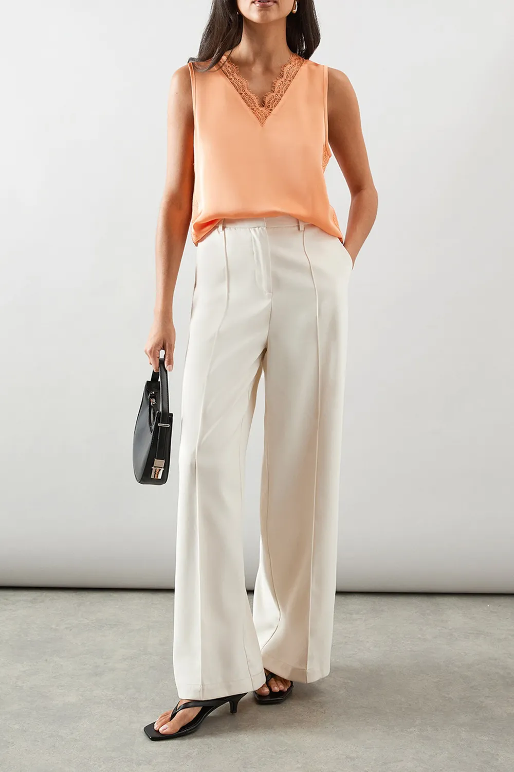 Elegant V-Neck Loose Casual Lace Vest