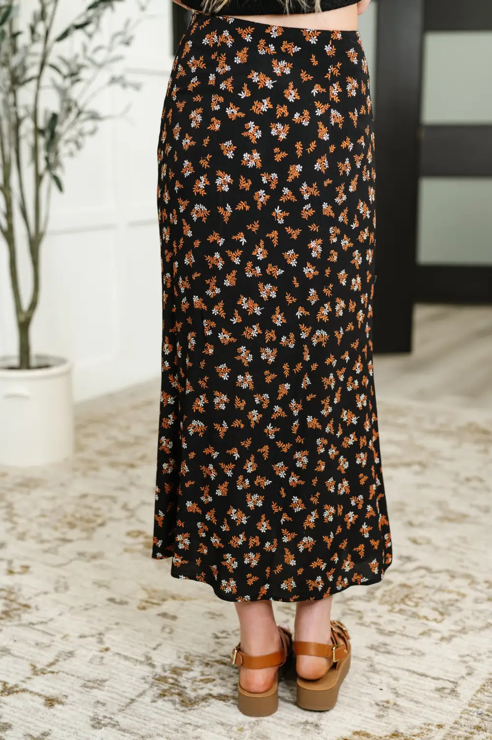 Crisp Kiss Midi Skirt