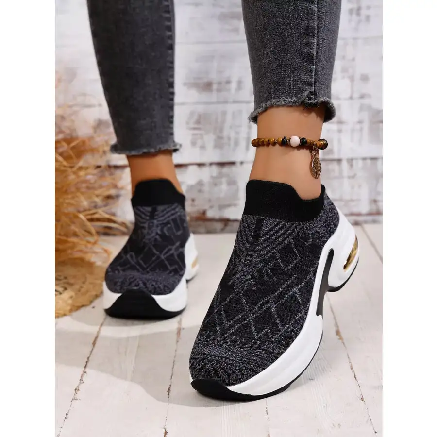 Mesh Round Toe Platform Sneakers