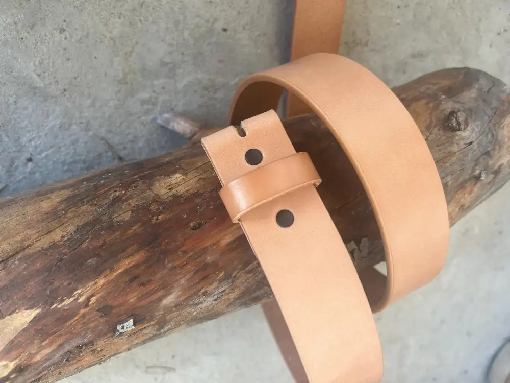 Full Grain Leather Snap Strap