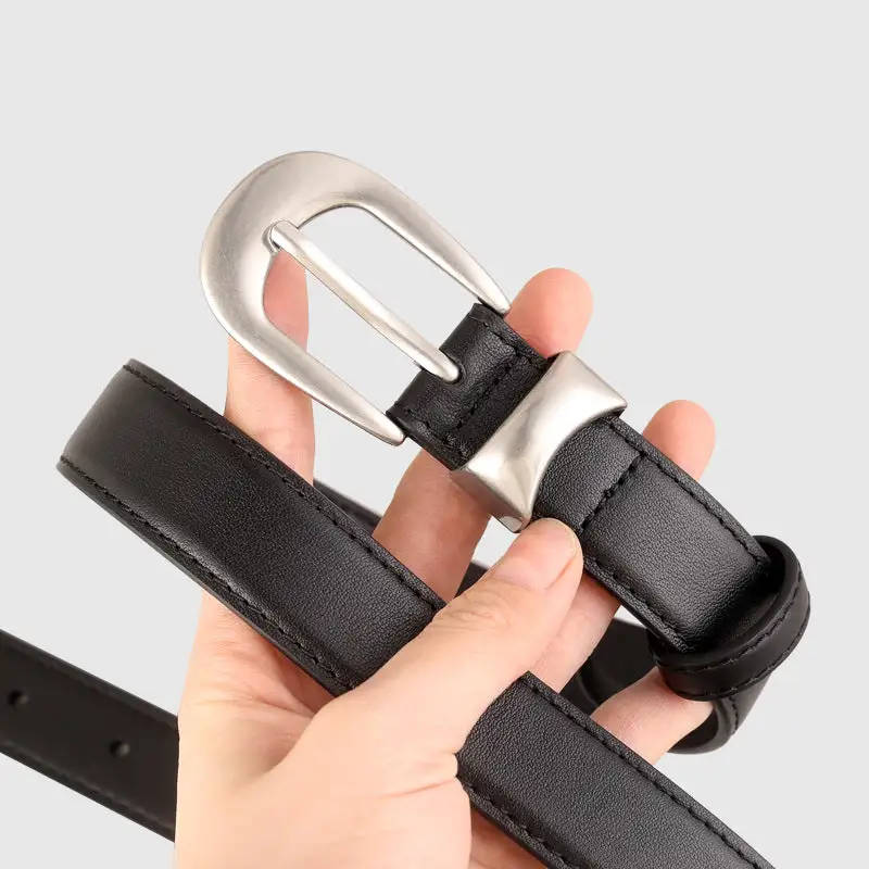 Weekend Classic Leather Belt with Buckle